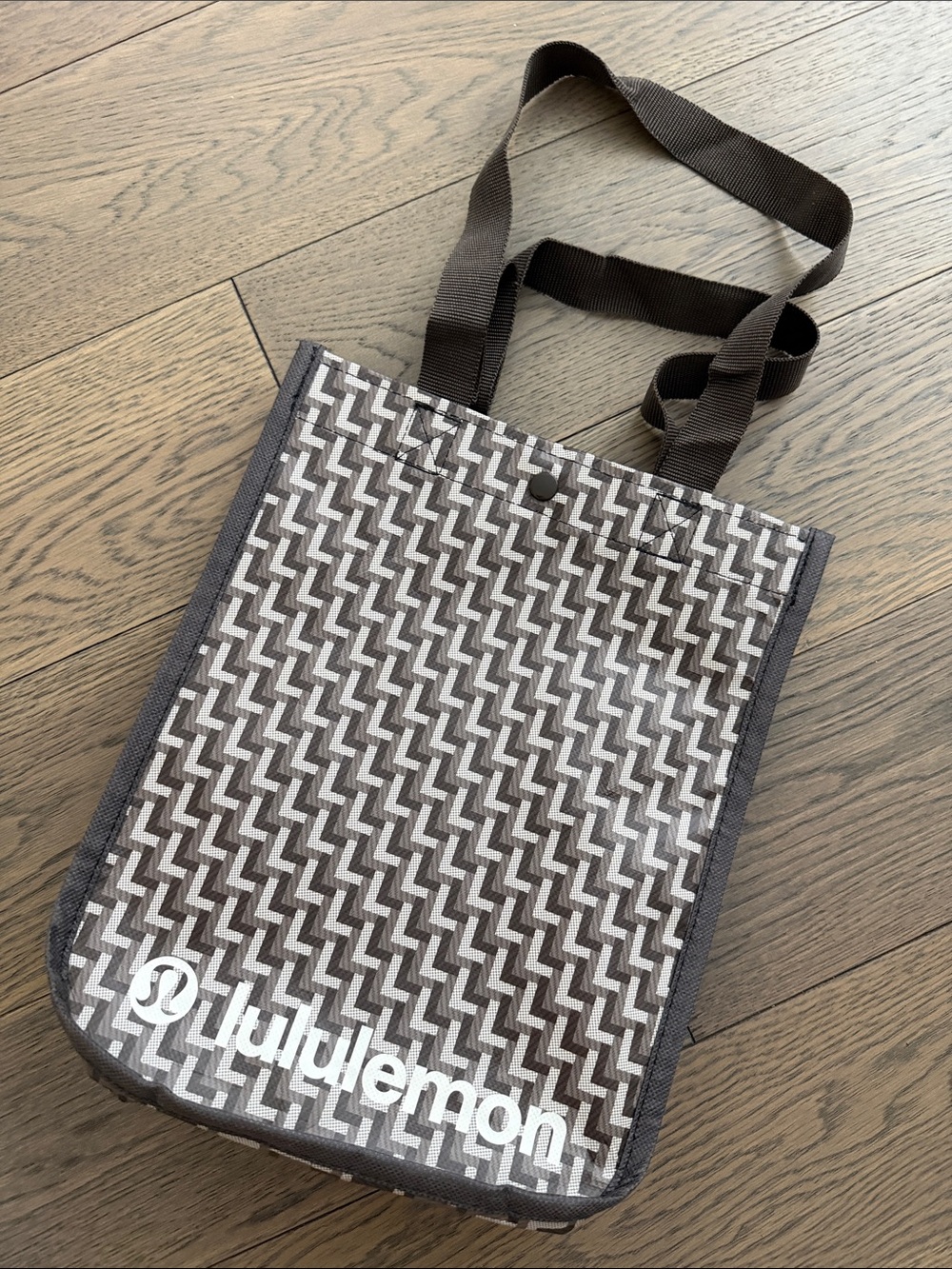 Lululemon bag
